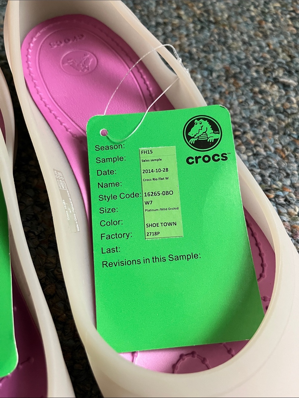 CROCS Pointed Ballet Flats in Platinum/wild orchid Insole - Picture 2 of 3